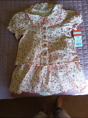 Cat & Jack Cream and Pink Floral Girls Two-Piece Set